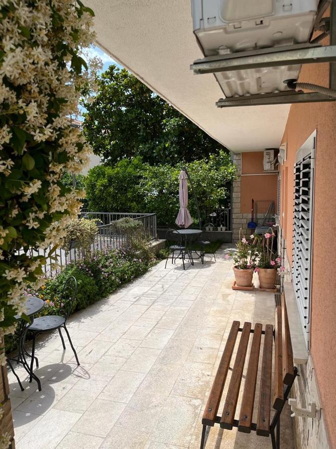 Apartman Cezar Leilighet Stobreč Eksteriør bilde