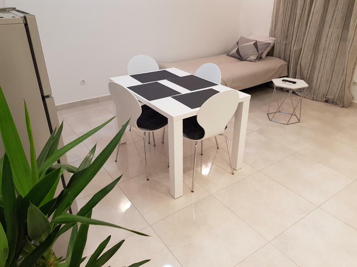 Apartman Cezar Leilighet Stobreč Eksteriør bilde