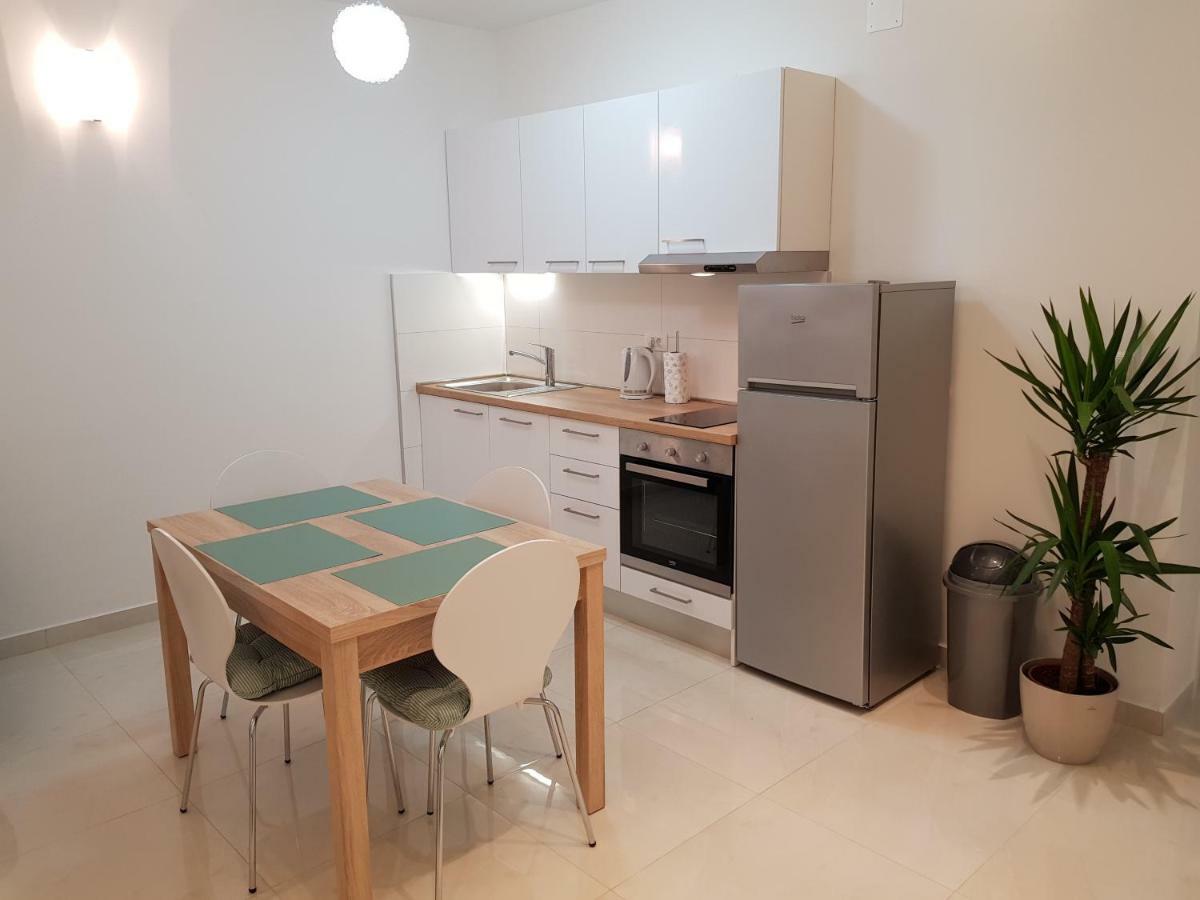 Apartman Cezar Leilighet Stobreč Eksteriør bilde