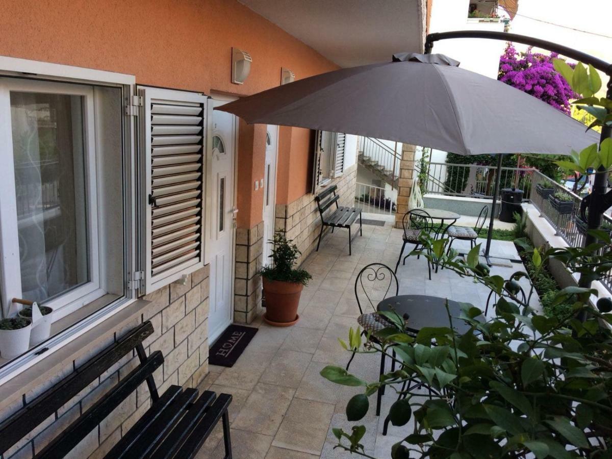 Apartman Cezar Leilighet Stobreč Eksteriør bilde